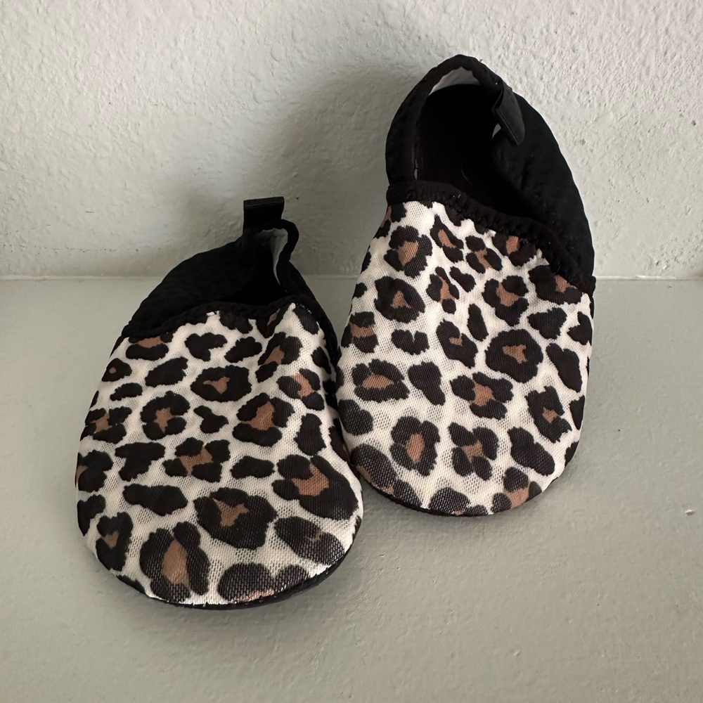 Toddler Leopard swim shoes